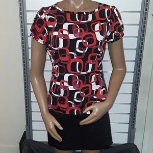 Short-Sleeved Printed Pullover Top